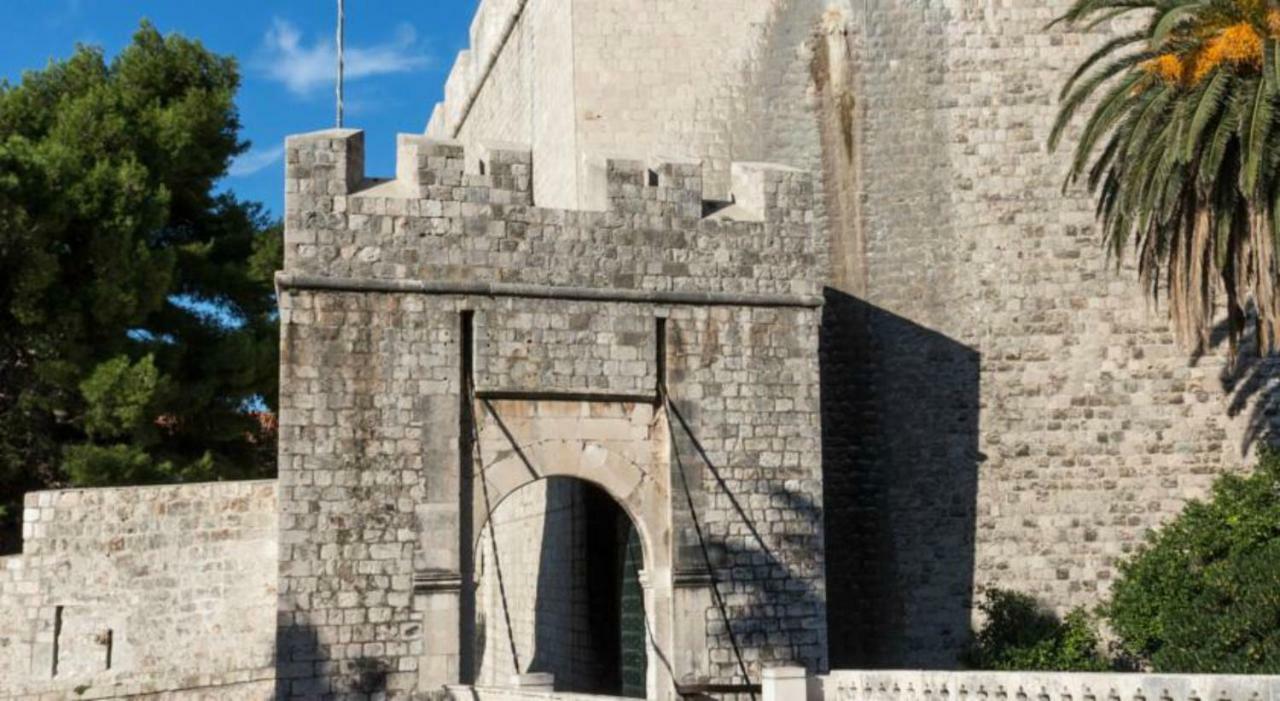 Adriana Flora * Dubrovnik