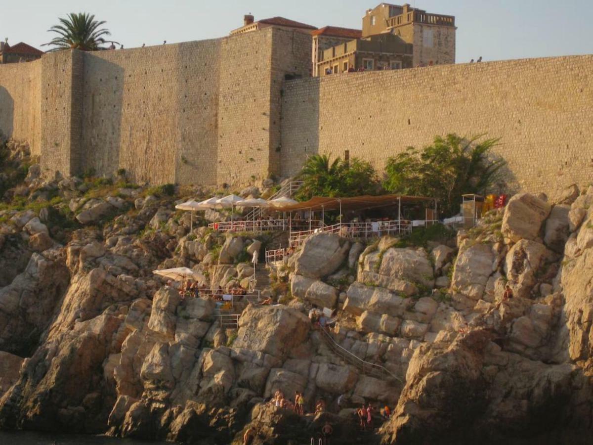 Adriana Flora * Dubrovnik